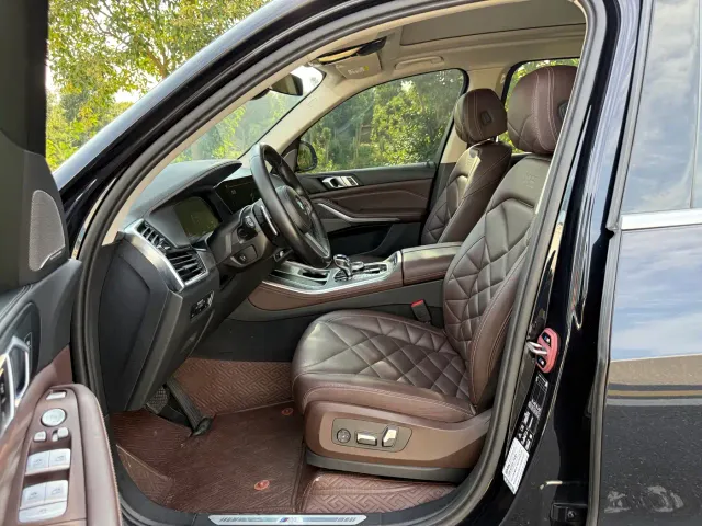 BMW X5 — Фото автомобиля 4