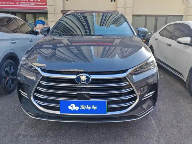 BYD Tang — Фото автомобиля 2