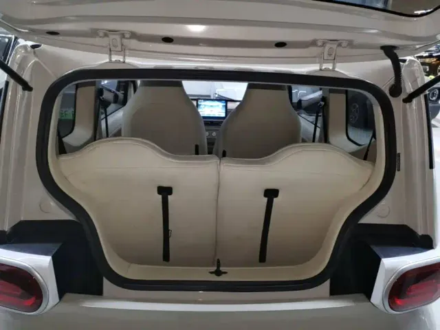 Wuling Hongguang Mini EV — Фото автомобиля 18