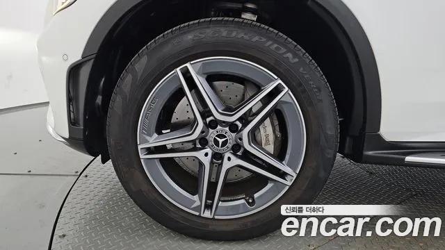 Mercedes-Benz GLC-Class — Фото автомобиля 4