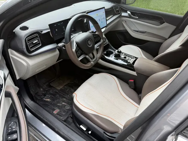 BYD Qin PLUS — Фото автомобиля 3