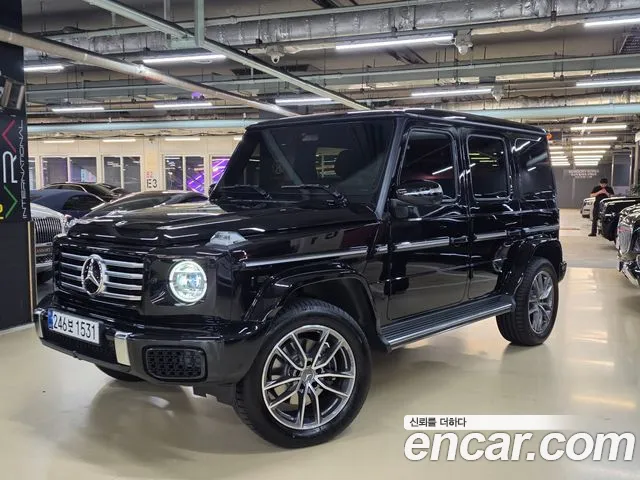 Фотография автомобиля — Mercedes-Benz G-Class W465