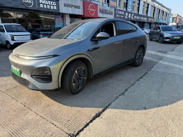 Xpeng G6 — Фото автомобиля 3