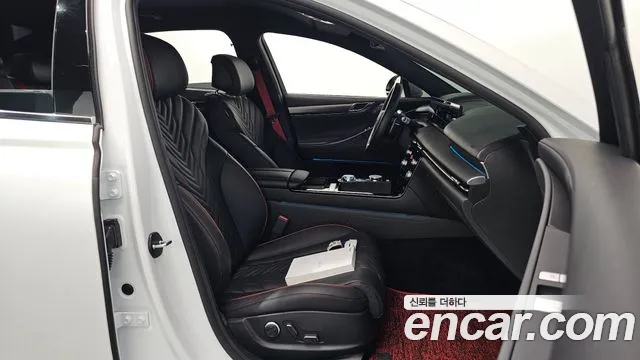 Genesis G80 Бензин 2.5 турбо AWD — Фото автомобиля 10