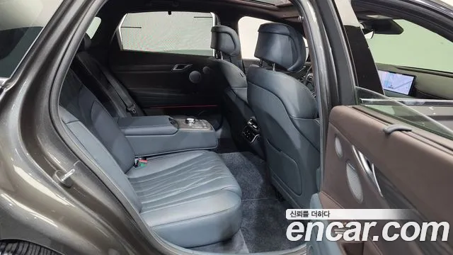 Genesis G80 RG3 — Фото автомобиля 18