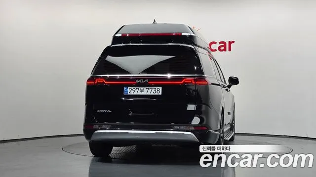 Kia Canival Carnival 4 поколение Дизель 7 мест Hi-Limousine — Фото автомобиля 3