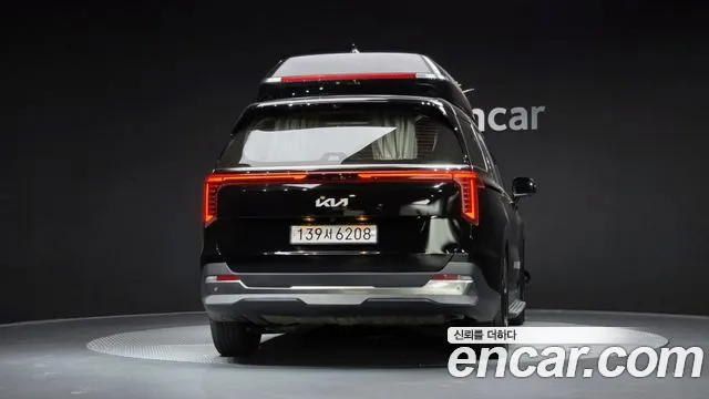 Kia Carnival 4th Gen — Фото автомобиля 4