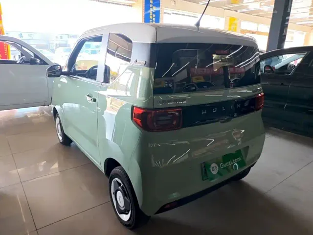 Wuling Hongguang Mini EV — Фото автомобиля 4