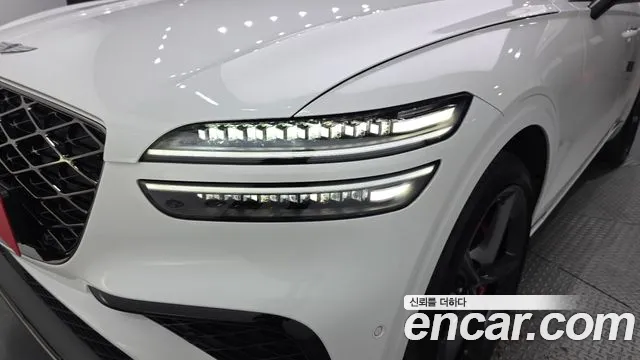 Genesis GV70 — Фото автомобиля 7