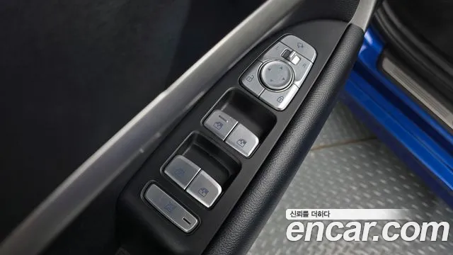 Genesis G70 New — Фото автомобиля 12