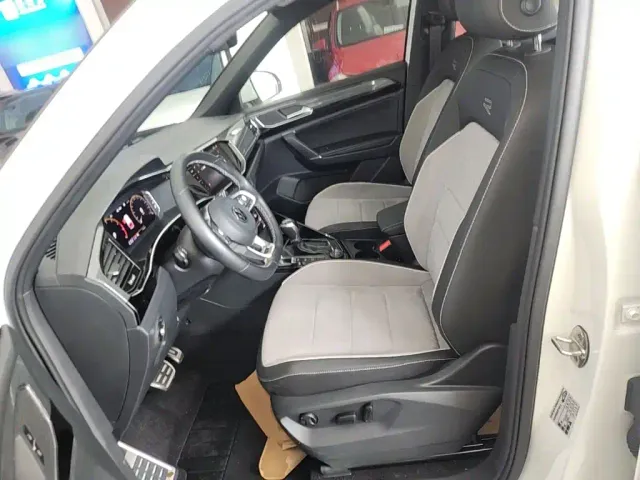 Volkswagen Tayron — Фото автомобиля 14