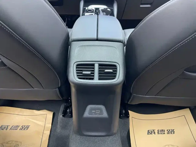 Buick Envision S — Фото автомобиля 17