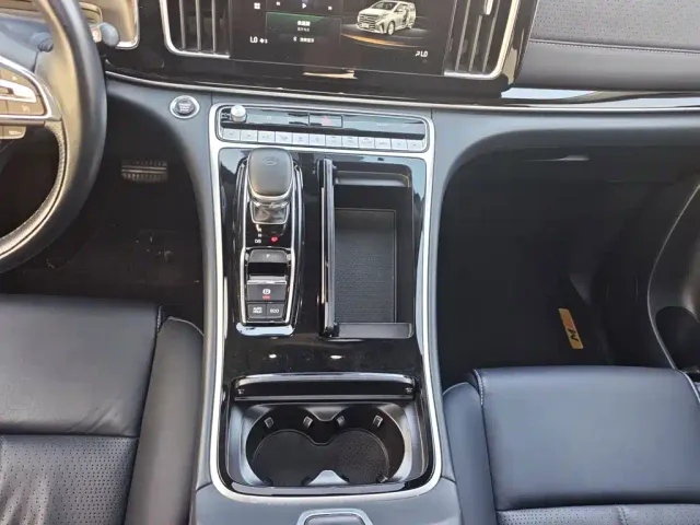 GAC Trumpchi M8 — Фото автомобиля 6
