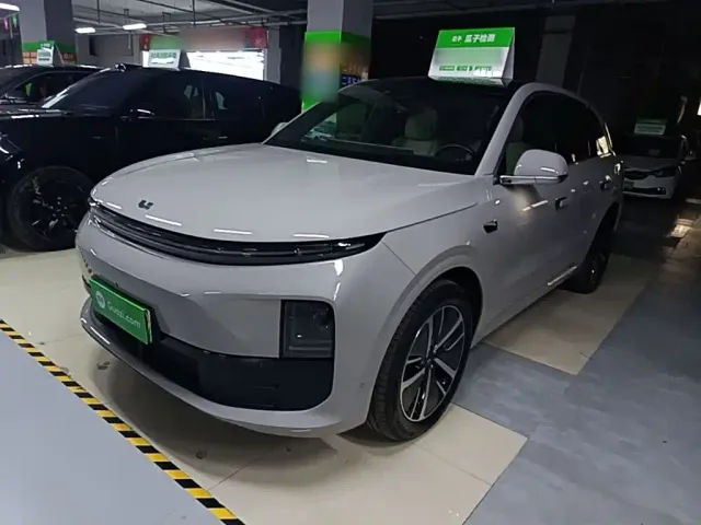 Фотография автомобиля — Li Auto L6