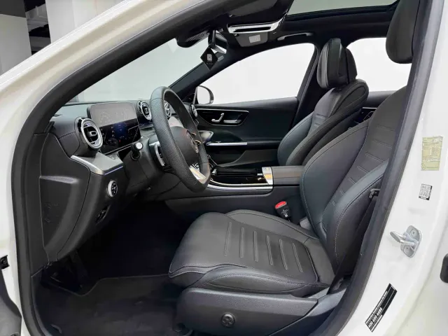 Mercedes-Benz C-Class — Фото автомобиля 12