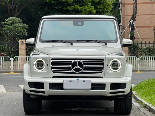Mercedes-Benz G-Class — Фото автомобиля 2