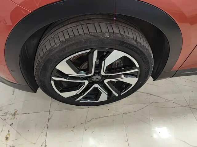 Nio EC7 — Фото автомобиля 21