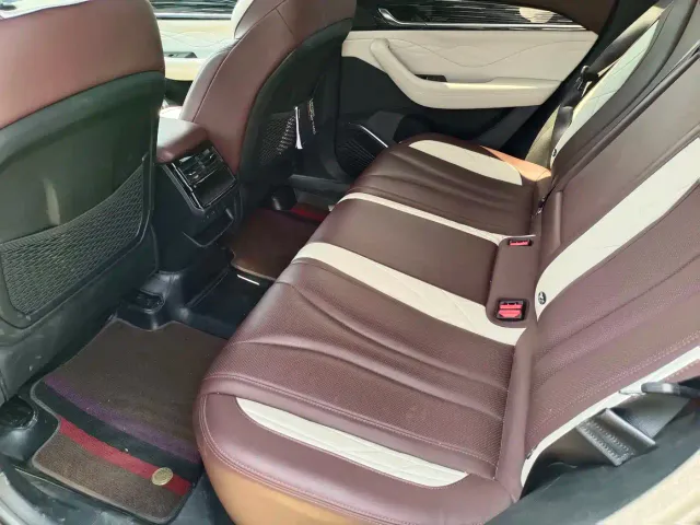 Geely Xingyue L — Фото автомобиля 5