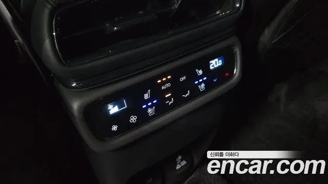 Genesis GV80 — Фото автомобиля 30