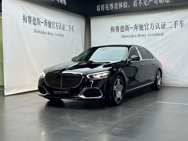 Фотография автомобиля — Mercedes-Benz Maybach S-Class