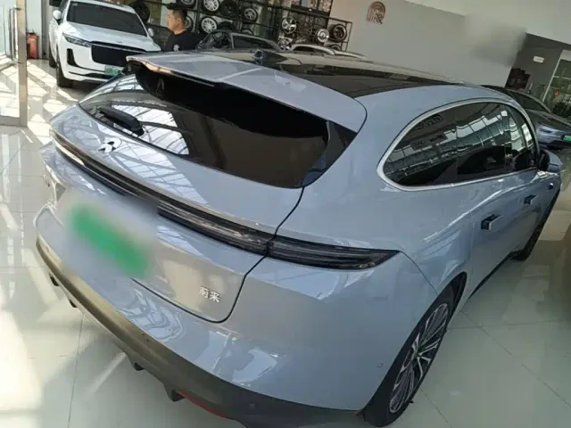 Nio ET5 Touring — Фото автомобиля 6