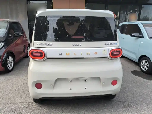 Wuling Hongguang Mini EV — Фото автомобиля 5