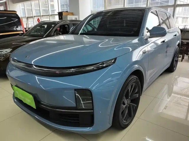 Фотография автомобиля — Li Auto L7