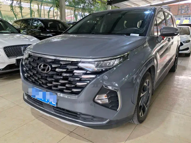 Фотография автомобиля — Hyundai Custo