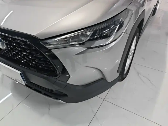 Toyota Corolla Cross — Фото автомобиля 23