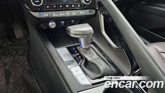 Hyundai Avante — Фото автомобиля 12