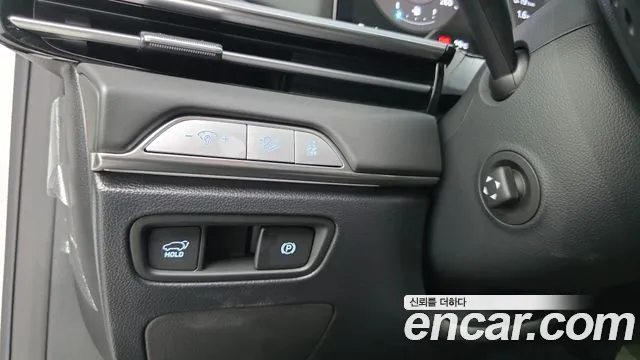 Genesis GV80 — Фото автомобиля 19