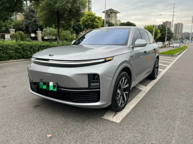 Фотография автомобиля — Li Auto L7
