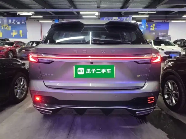 Roewe RX5 — Фото автомобиля 5