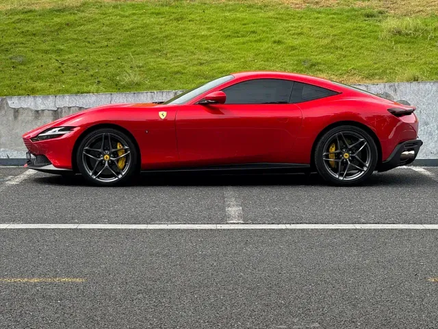 Ferrari Roma — Фото автомобиля 5