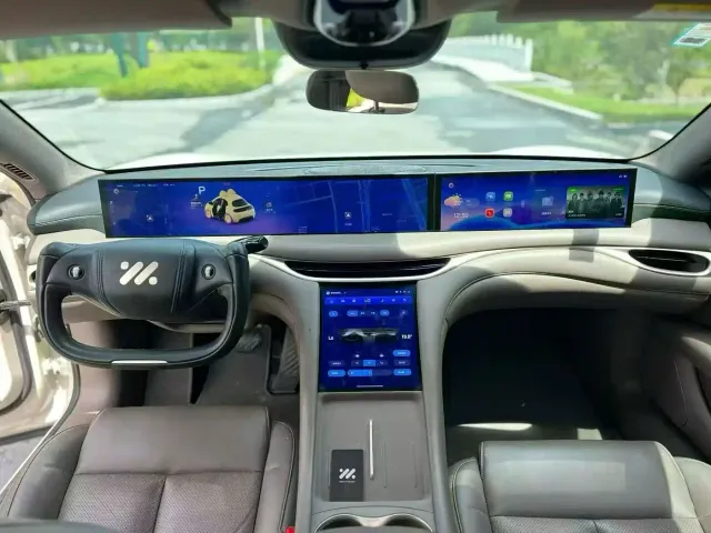 IM Motors L6 — Фото автомобиля 6