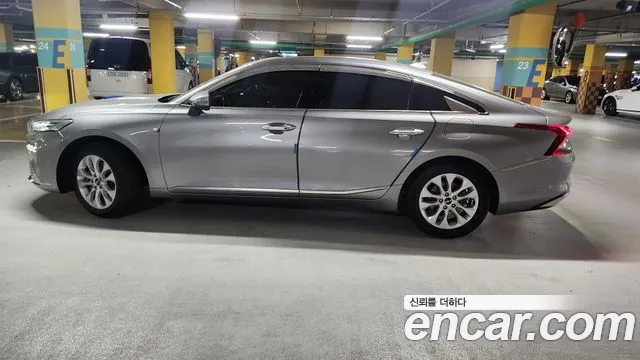 Kia K8 — Фото автомобиля 2
