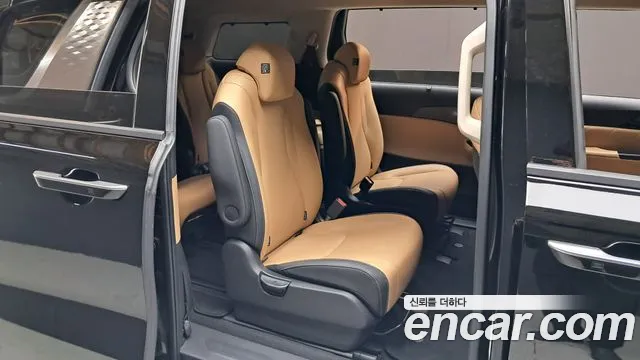 Kia Canival Carnival 4 поколение 9 мест Signature — Фото автомобиля 9