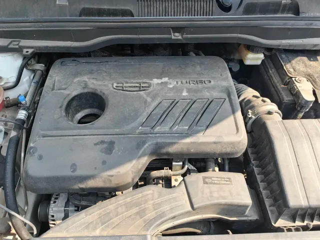 Geely Binyue 2021 1.4T DCT Diamond Edition — Фото автомобиля 18