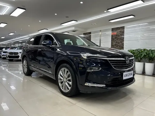 Buick Enclave — Фото автомобиля 3