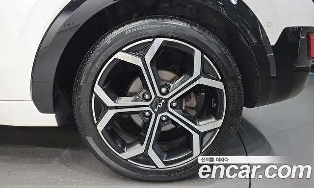 Kia Niro The All New — Фото автомобиля 6