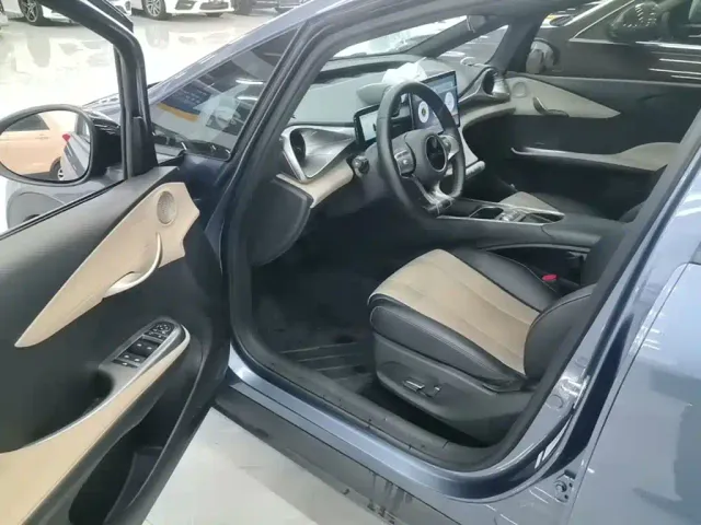 BYD Dolphin — Фото автомобиля 15