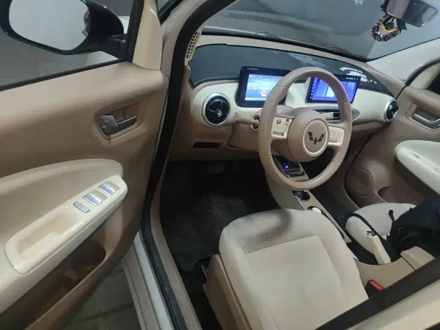 Wuling Hongguang Mini EV — Фото автомобиля 15