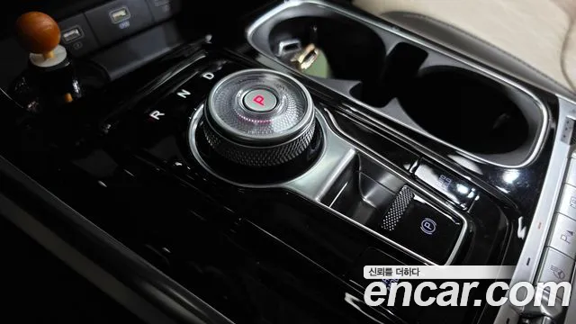 Kia Carnival 4th Gen — Фото автомобиля 12