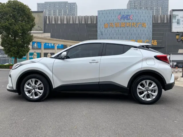 Toyota IZOA — Фото автомобиля 9