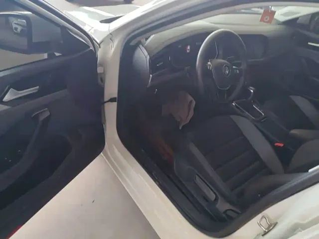 Volkswagen Sagitar — Фото автомобиля 15