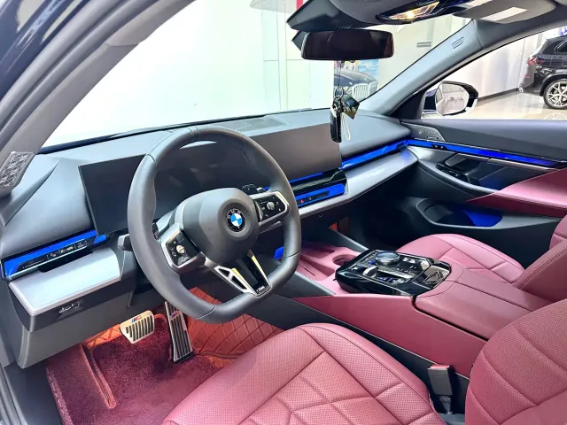 BMW 5 Series — Фото автомобиля 9