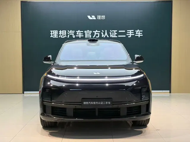 Li Auto L7 — Фото автомобиля 2