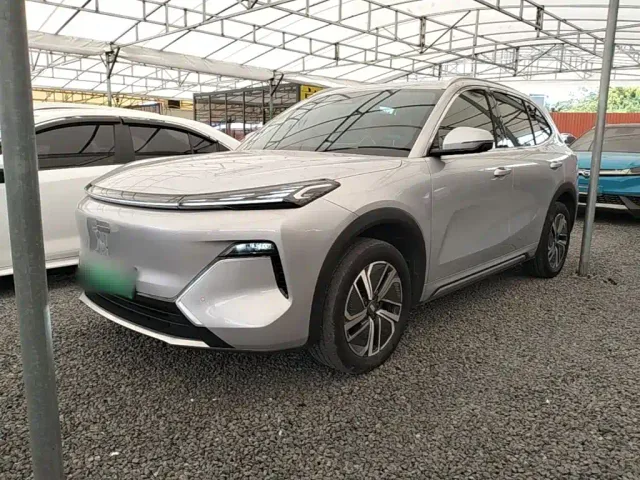 Фотография автомобиля — Geely Galaxy Starship 7 EM-i