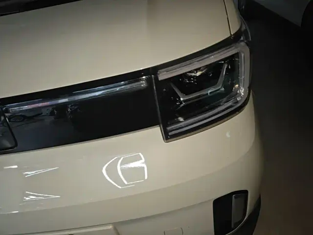 Wuling Hongguang Mini EV — Фото автомобиля 23