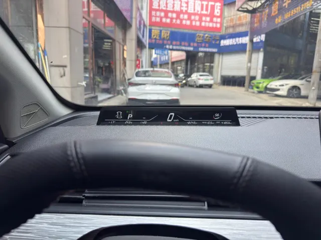 Nezha Auto Nezha V 2022 Trend 400 Lite — Фото автомобиля 8